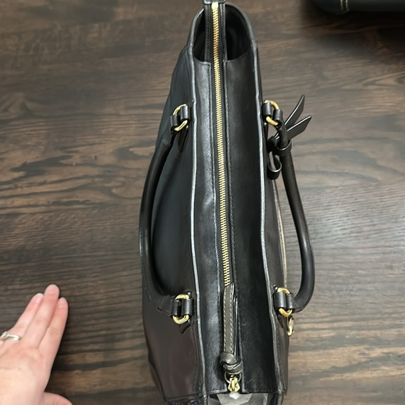 Coach poppy - Picture 13 of 17